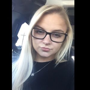 Meet your Posher, Leann